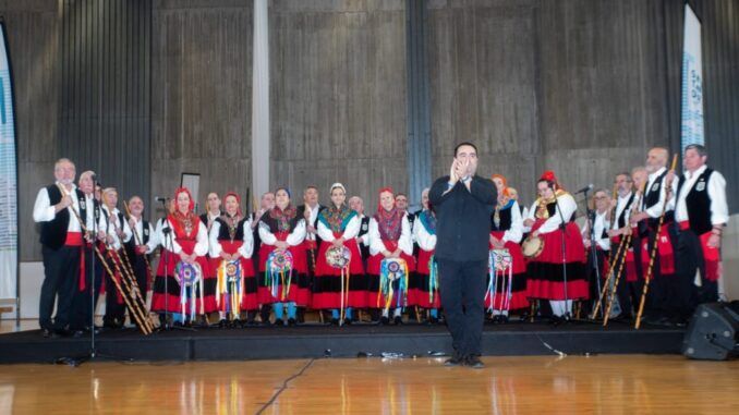 Mes de abril. Actuaciones del Coro Ronda La Encina
